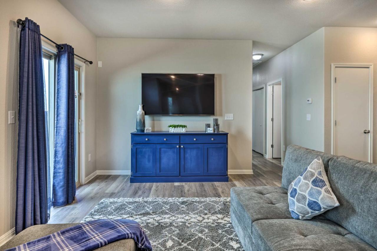 Buda Home With Smart Tv About 19 Mi To Downtown Austin Luaran gambar