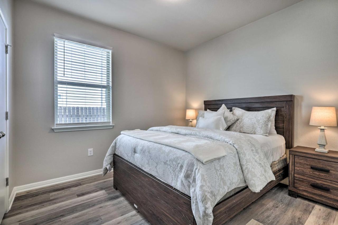 Buda Home With Smart Tv About 19 Mi To Downtown Austin Luaran gambar